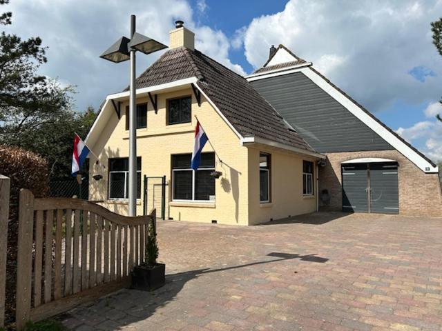 Veendijkhoeve Oosterwolde  Exteriér fotografie